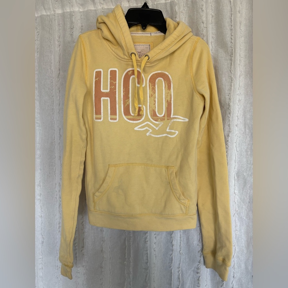 women's small Hollister hoodie